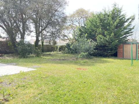 Maison indépendante avec terrasse, proche plage et terrain de 1100 m², Noirmoutier-en-l'Île - FR-1-224B-108 House in Noirmoutier-en-l'Île