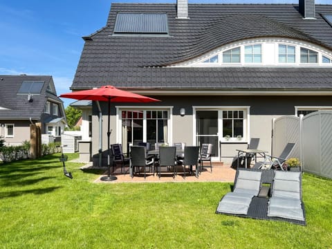 DAT KROEGER HUs House in Zingst