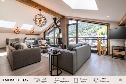 Living room, flat iron