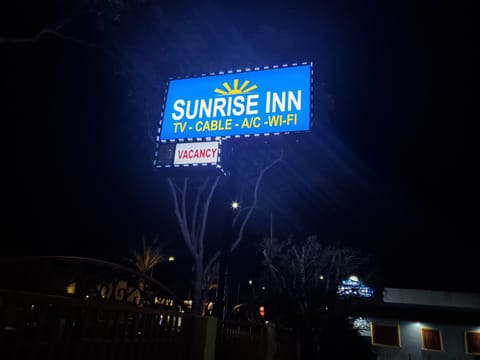 Sunrise Inn Motel in South Gate