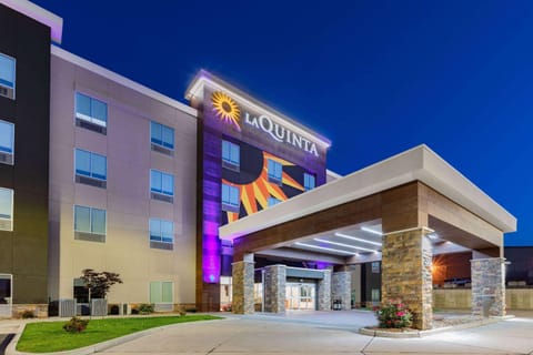 La Quinta Inn & Suites by Wyndham Jackson-Cape Girardeau Hotel in Cape Girardeau