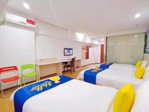 7 Days Inn Foshan Lecong Furniture Branch Hotel in Guangzhou