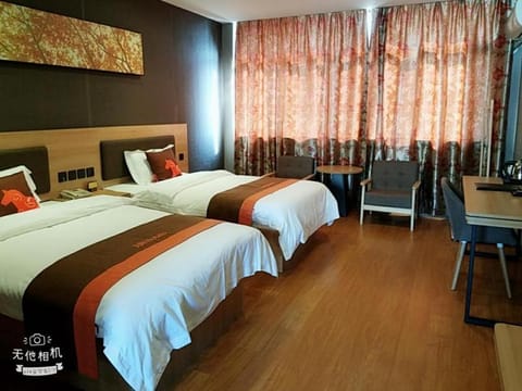 JUN Hotels Jiangsu Nantong Tongzhou West Jinsi Road Hantang Impression Hotel in Suzhou