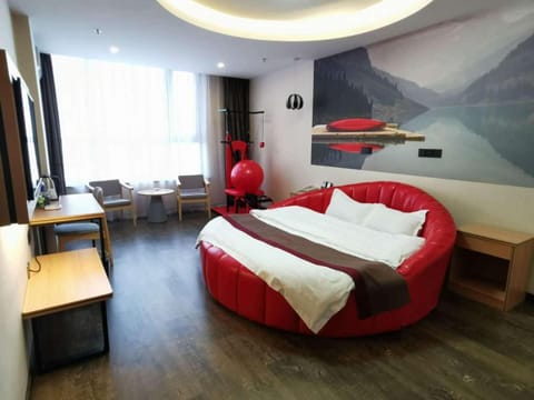 Thank Inn Plus Hotel Liaoning Fuxin Passenger Terminal Station Store Hotel in Liaoning