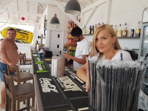 Eros Beach Resort Alojamiento y desayuno in Constanța County