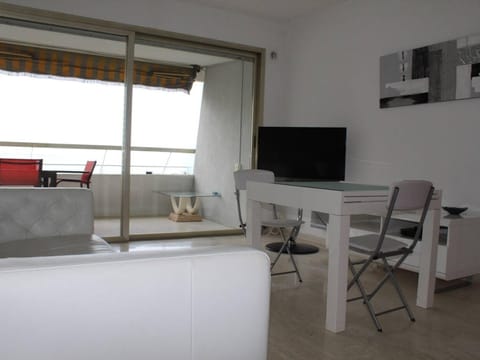 Villeneuve-Loubet : Appartement avec Terrasse, Climatisation et Garage - FR-1-252A-34 Apartment in Villeneuve-Loubet