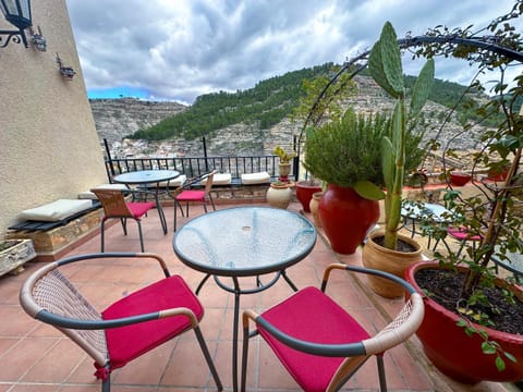 Property building, Patio, Day, Natural landscape, View (from property/room), Balcony/Terrace, Balcony/Terrace, Dining area, Mountain view