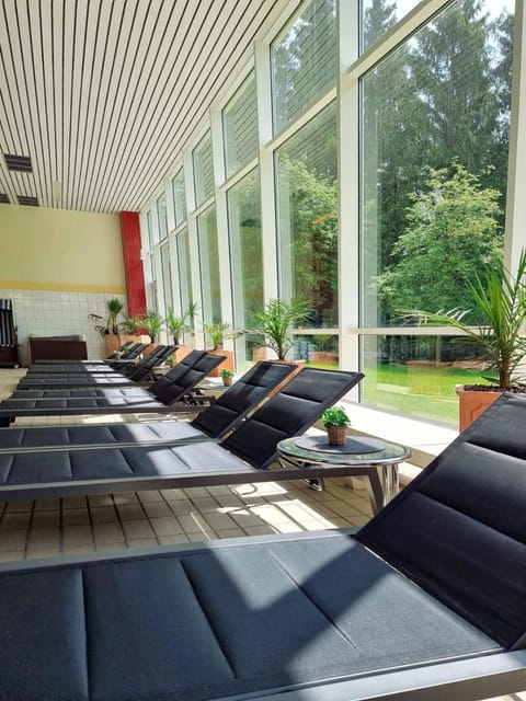 Spa and wellness centre/facilities, Swimming pool