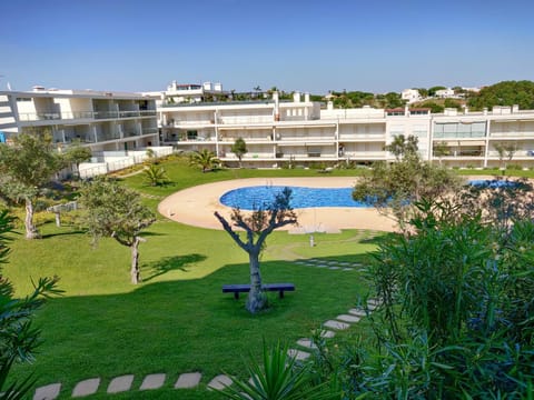 Facade/entrance, Off site, Garden, Pool view, Swimming pool