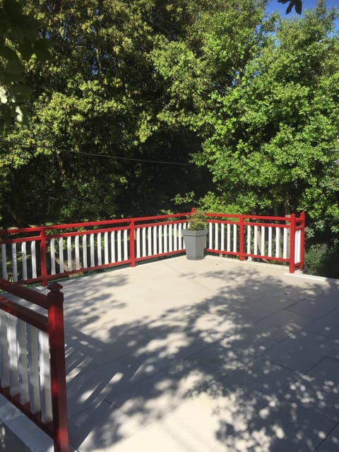 Balcony/Terrace, Balcony/Terrace