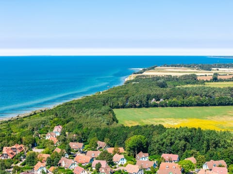 Ferienhaussiedlung Strandperlen Sanddornhof 7b (Typ VI) House in Wustrow