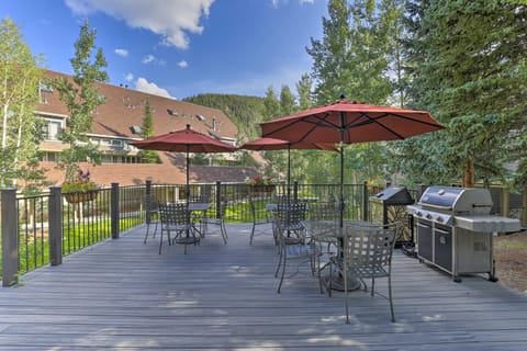 Hot Tub and Ski Shuttle Access Keystone Condo! Apartment in Keystone