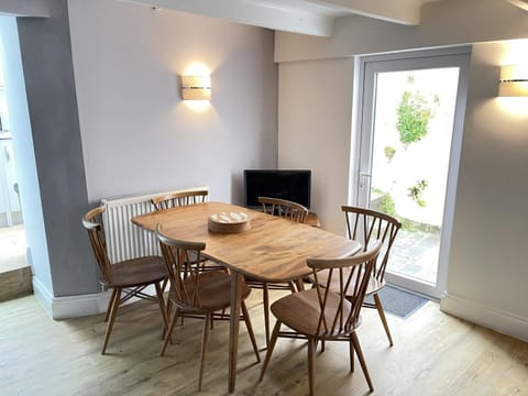 Property building, Dining area