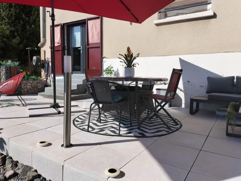 Studio très calme 5mn VICHY Vacation rental in Auvergne-Rhône-Alpes