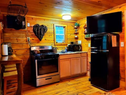 TV and multimedia, Kitchen or kitchenette