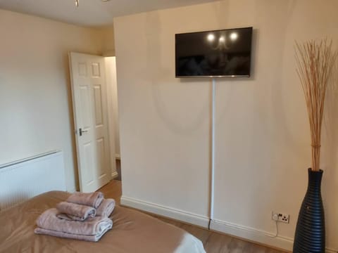 TV and multimedia, Bedroom