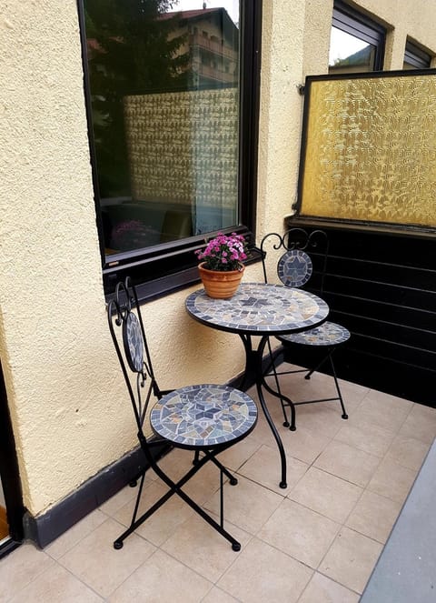 Patio, Balcony/Terrace