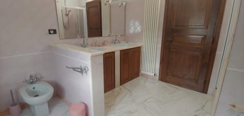 IL CASALE DEL MAGRA Bed and Breakfast in Ameglia