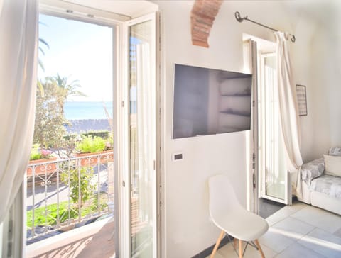 TV and multimedia, Sea view