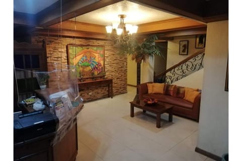 RedDoorz at Casa Marabella Villamonte Bacolod City Hotel in Bacolod