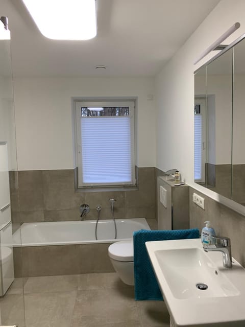 Toilet, Bathroom, Decorative detail, Bath