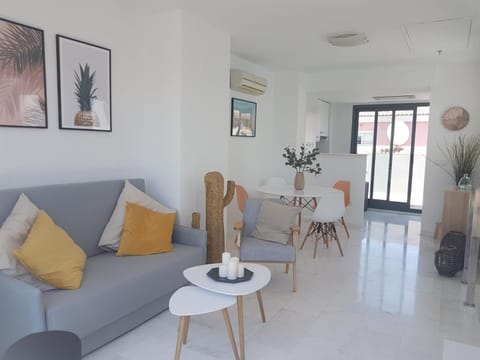 Living room, Dining area, Sea view