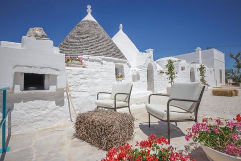 Petranima Wellness in Trulli Bed and Breakfast in Province of Taranto