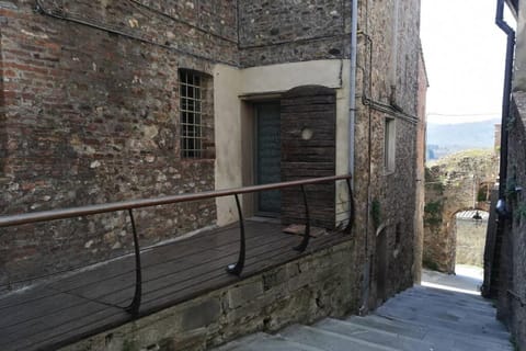 Atelier di Carlo Apartment in Monticiano
