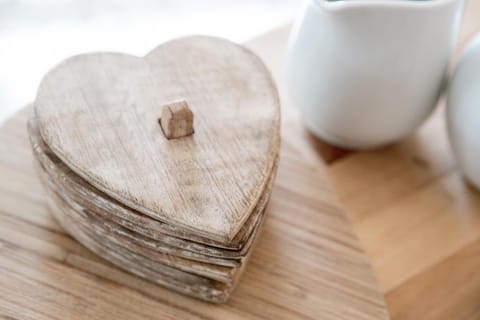 Mistletoe One Luxury Lodge with Hot Tub Windermere House in England