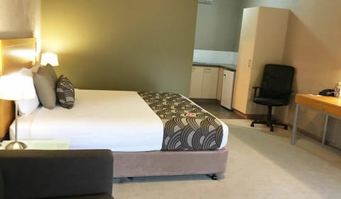 Blazing Stump Motel & Suites Apartment hotel in Wodonga