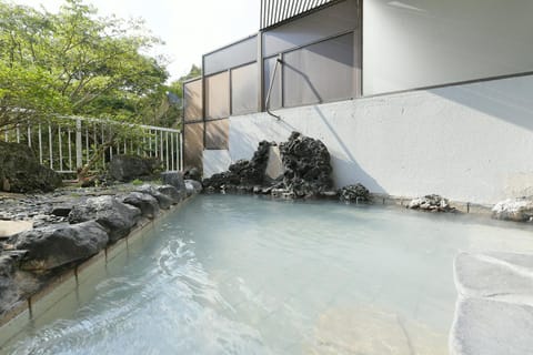 Hotel Ra Kuun Ryokan in Hakone