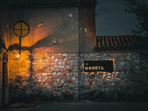 La Masieta House in Baix Penedès