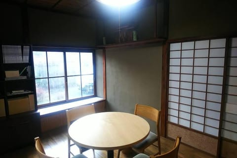 まるまる貸切一軒家 ゆっくり過ごせる民泊 武甲ステイ Apartment in Saitama Prefecture