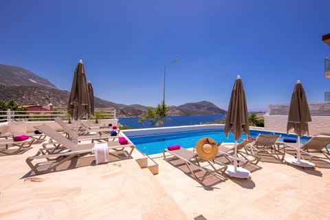 Pool view, Swimming pool