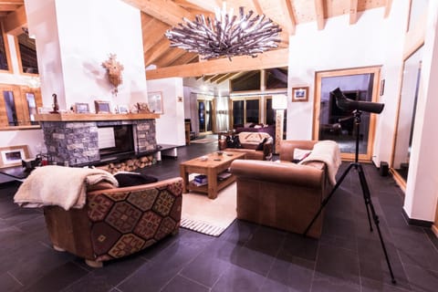 Living room, fireplace