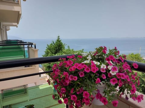 Darla Sea View Apartment Apartment in Vlorë