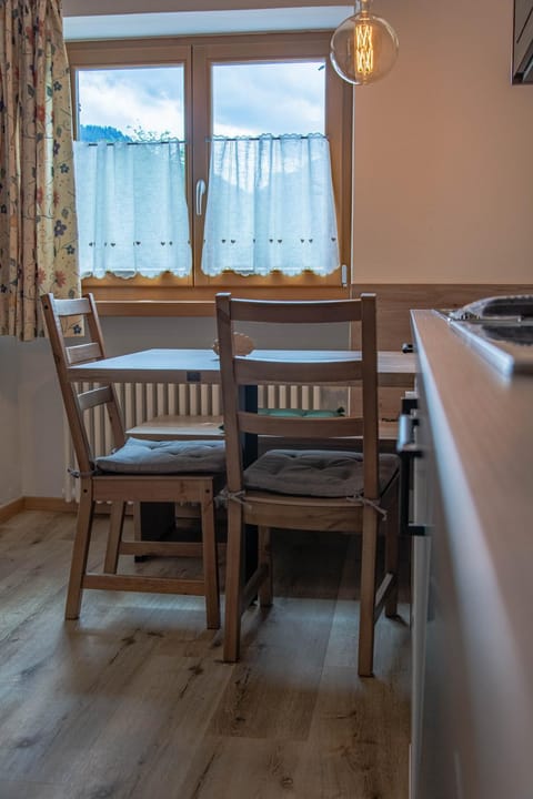 Apartments Ciasa Colz Apartment in La Villa