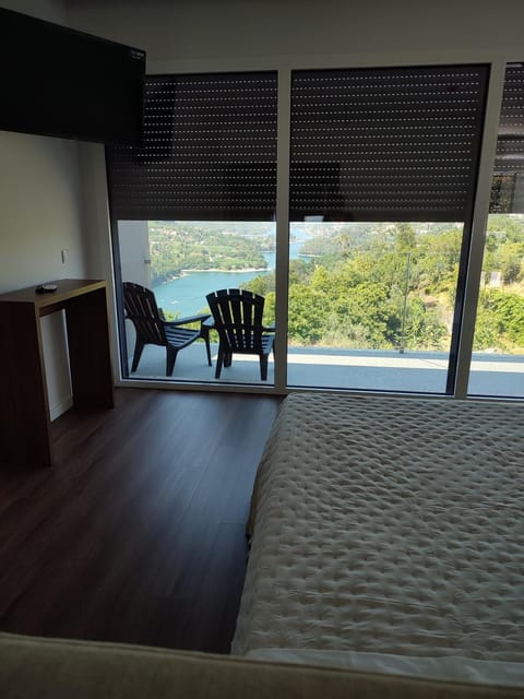 Bedroom, River view