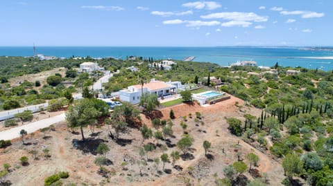 Luxury Villa, Ocean View, Private Heated Pool Villa in Ferragudo