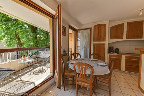 Le Vassé - Apartment 2 Bedrooms with terrace - pedestrian area Apartment in Annecy