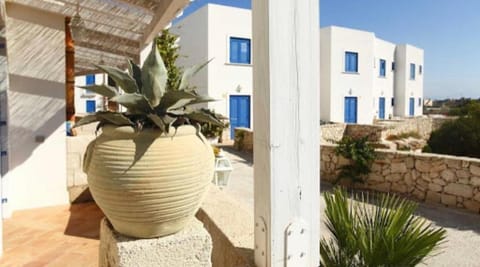 Orsolinda Favignana CIN IT819C2Q2DESOXI Apartment in Favignana