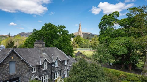 Relaxing Home with large Terrace by LetMeStay House in Ambleside