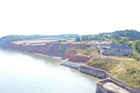 Nearby landmark, Sea view