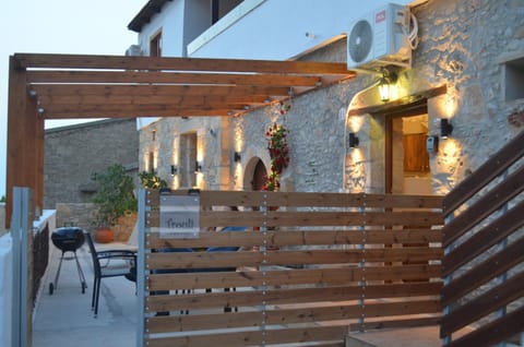 Trouli Rokka House House in Crete