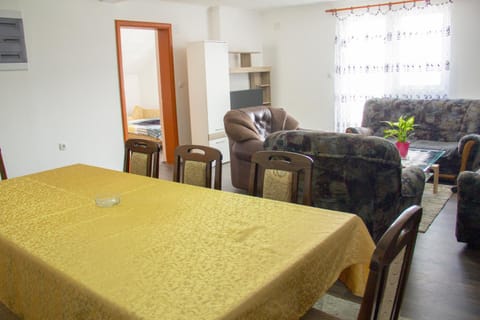 Vila mira i tišine Apartment in Zlatibor District, Serbia