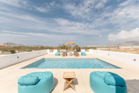 Patio, Day, Natural landscape, Activities, View (from property/room), Balcony/Terrace, Living room, Seating area, Mountain view, Pool view, Pool view, Sea view, Swimming pool, Swimming pool, sunbed, VIP, VIP, VIP, wedding