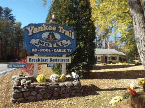 Yankee Trail Motel Motel in Squam Lake
