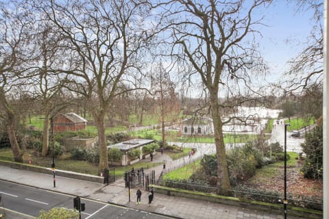 City view, Garden view