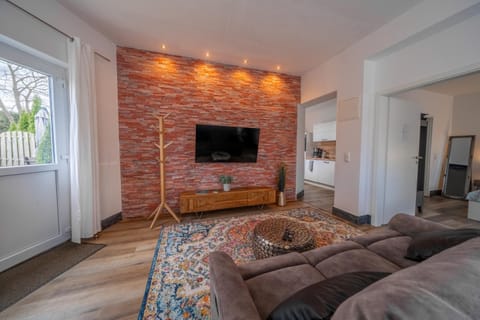 TV and multimedia, Living room, Photo of the whole room