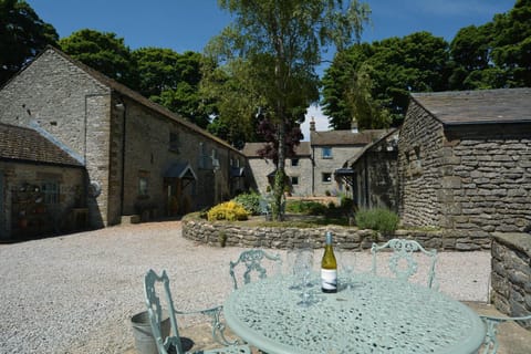 Patio, Inner courtyard view